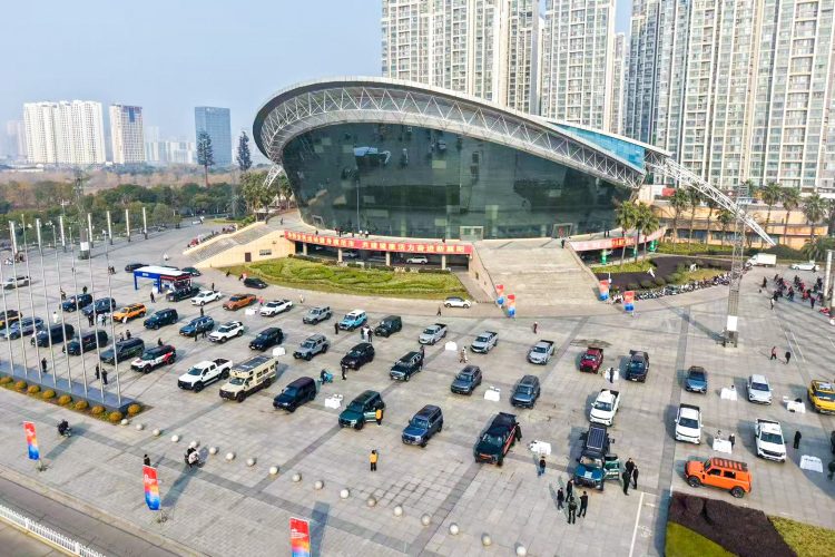 1766417402-57673cd5c3bffce